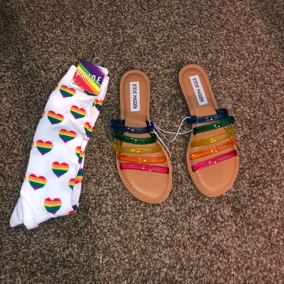 Steve Madden Shoes - Steve Madden pride sandals
